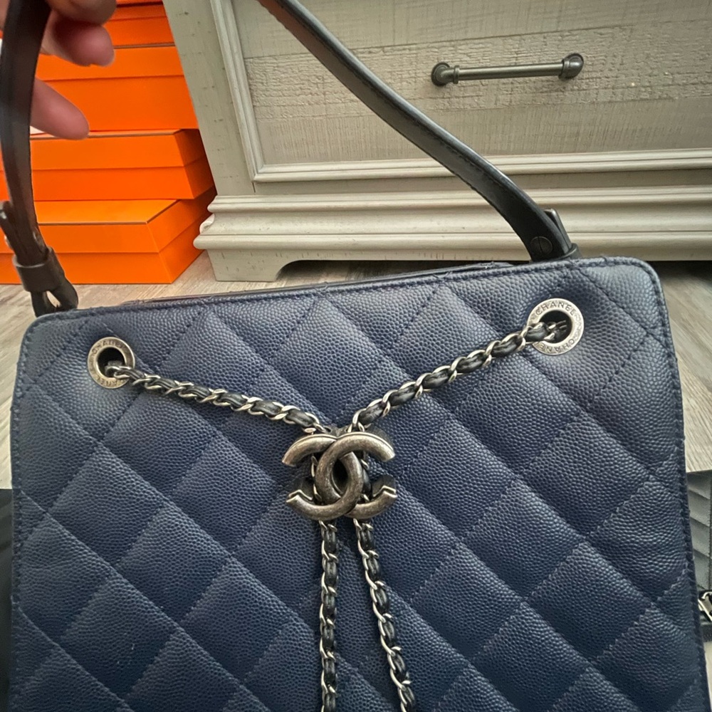 Chanel Dark Blue Quilted Shoulder Bag - Picture 2 of 13